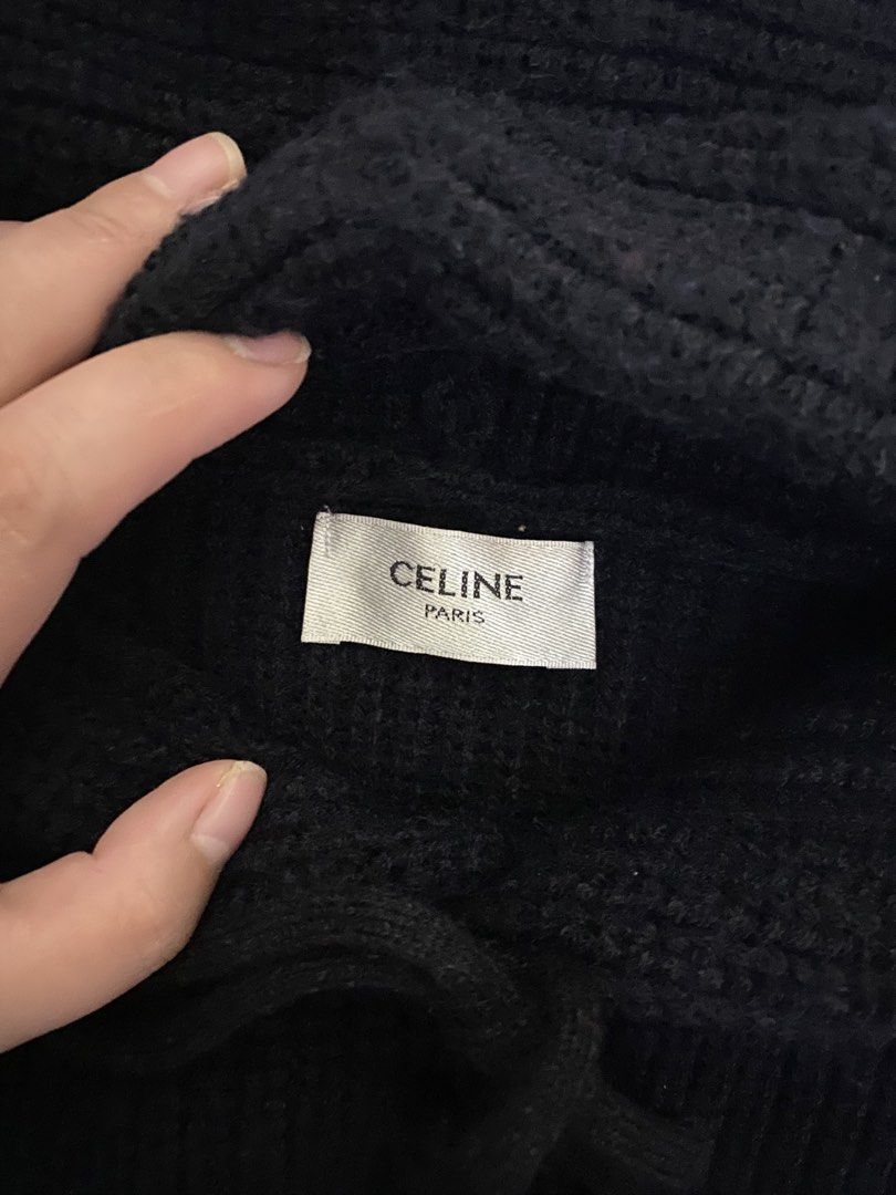 CELINE KNIT HOODIE (Category: Luxury Apparel) located in Baguio. Submitted by lairdegawd_06 (Listing ID 1459319107, Image 3). Description: Excellent condition 10/10 color rate L-XL Check photos for more details.