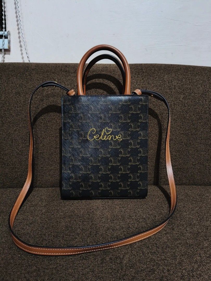 Celine Monogram Print 2way bag (Category: Shoulder Bags) located in Caloocan City. Submitted by secondhand_shop2 (Listing ID 1459392000, Image 1). Description: Sale❗️Sale❗️Sale❗️ ₱ 5,899 CÉLINE almost new coded Small-Medium Genuine leather trim 📌First to pay!.