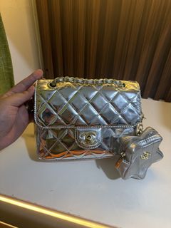 (Category: ) located in . Submitted by THRIFTTHRILLBAGS (Listing ID 1459432597, Image 1). Description: .