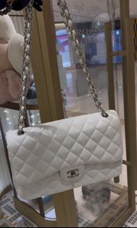 （分類：）位於 。 由 diva_boutique208 提交（商品編號 1459299211，圖片 1）。簡介： 。
