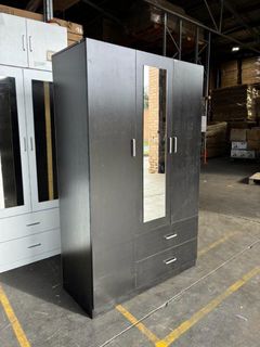 (Category: ) located in . Submitted by priceworthfurniture (Listing ID 1459304799, Image 1). Description: .