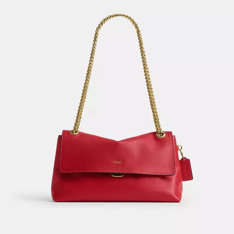 Chelsea 30 with Chain Strap (Category: Shoulder Bags) located in Manila. Submitted by the.real.love.elle (Listing ID 1459399817, Image 2). Description: Pre order 2-6 weeks Guaranteed authentic.