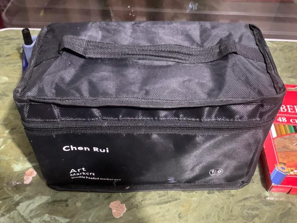 Chen Rui Alcohol Markers - 120 pcs (Category: Stationery & School Supplies) located in Caloocan City. Submitted by mishaa2603 (Listing ID 1459418388, Image 2). Description: used for a few times only and all colors still works well. .