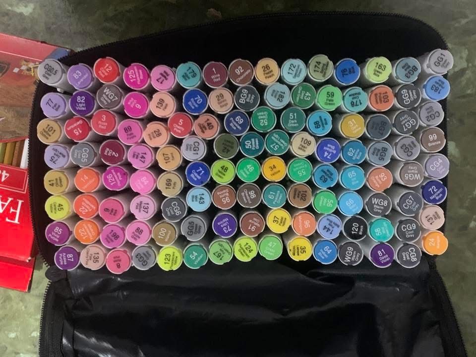 Chen Rui Alcohol Markers - 120 pcs (Category: Stationery & School Supplies) located in Caloocan City. Submitted by mishaa2603 (Listing ID 1459418388, Image 1). Description: used for a few times only and all colors still works well. .