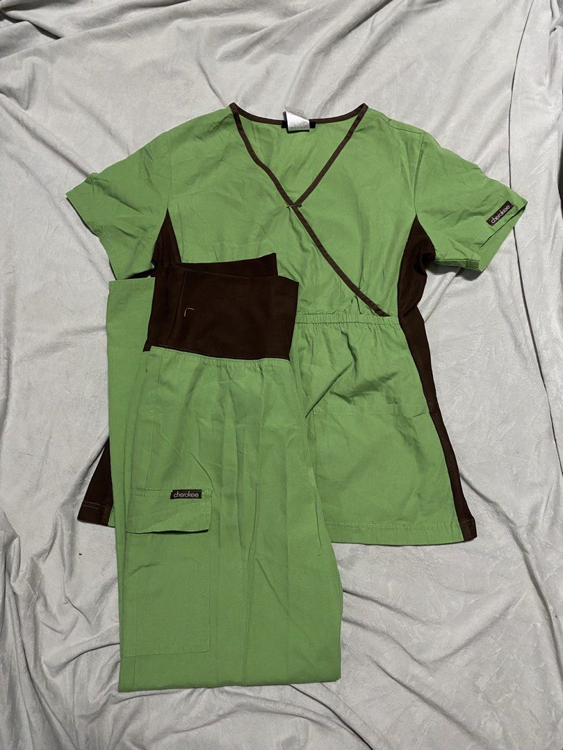 CHEROKEE SCRUBSUIT PAIR (Category: Medical Supplies & Tools) located in Manila. Submitted by cutieecoachh (Listing ID 1459372834, Image 1). Description: THIS IS A PRELOVED OF MINE. ALL SCRUBS ARE IN GOOD CONDITION .