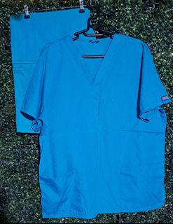 (Category: ) located in . Submitted by scrubsuitshoppreloved (Listing ID 1459487795, Image 1). Description: .
