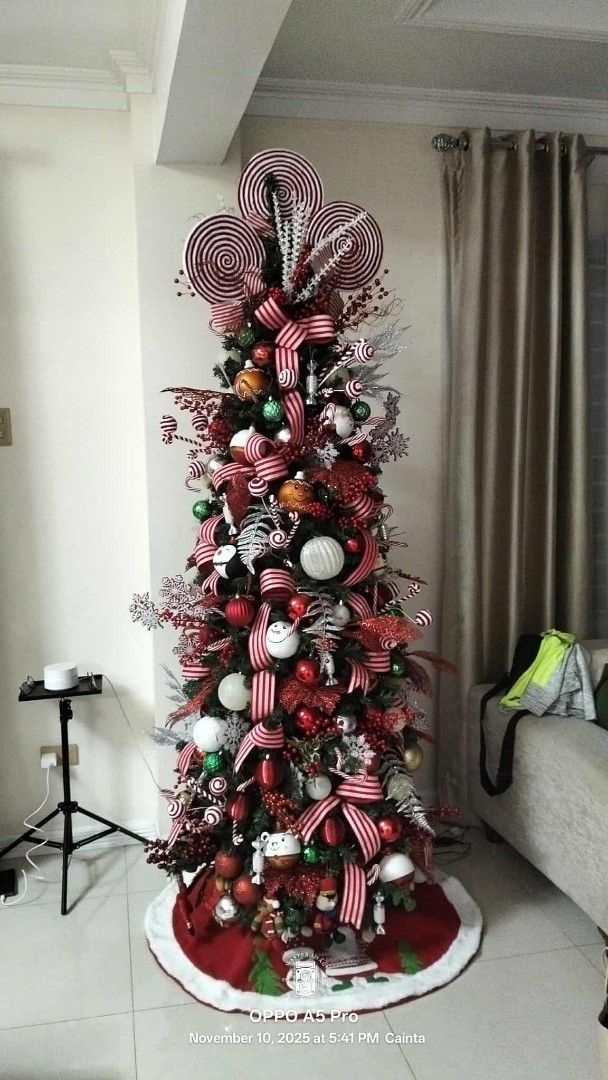 Christmas decorator,designer (Category: Other Home Decor) located in Quezon City. Submitted by jppanganiban08 (Listing ID 1459383971, Image 1). Description: Effortless setup to create a festive holiday atmosphere in your home?Kami na po bahala magpaganda Ng Christmas decorations nyo. I'm 17yrs Christmas decorator and designer pm is the key 09166060839/09917651030.