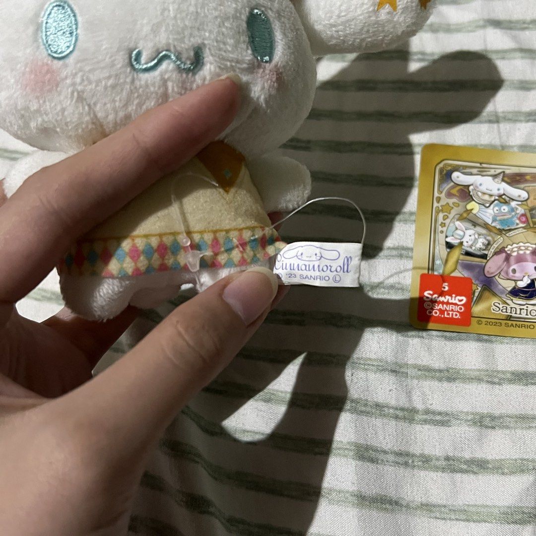 Cinnamonroll Fortune Tarot mascot plush keychain (Category: Plushies & Soft Toys) located in Manila. Submitted by erickalago (Listing ID 1459452218, Image 3). Description: natanggal tag nahatak pero kasama pa rin naman 😭 yun lang naman loc: manila & makati.