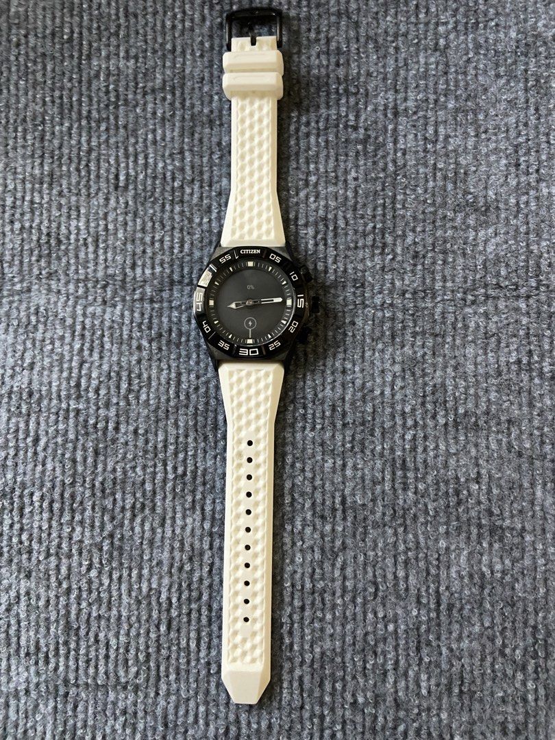 Citizen Watch YF20-S128587 White Strap (Category: Men's Watches) located in Santa Cruz, Pampanga. Submitted by janstephen84566 (Listing ID 1459322678, Image 2). Description: - Brand: Citizen - Strap Color: White - Dial Color: Black - Display: Digital - Features: Water Resistant - Model Number: YF20-S128587 - Origin: Made in China - Ideal for: Everyday wear.