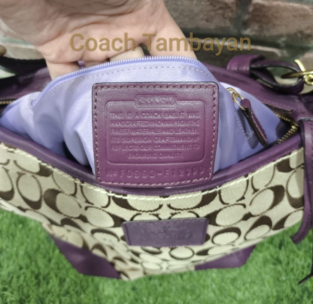 Coach Purple Bucket (Category: Luxury Bags & Wallets) located in Cebu City. Submitted by summerfae (Listing ID 1459378605, Image 3). Description: Excellent condition rare to find.