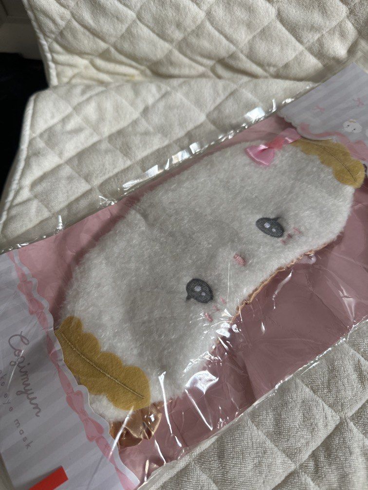 Cogimyun eye cover mask (Category: Face Masks & Face Shields) located in Cainta. Submitted by shopbyyna (Listing ID 1459328367, Image 2). Description: .