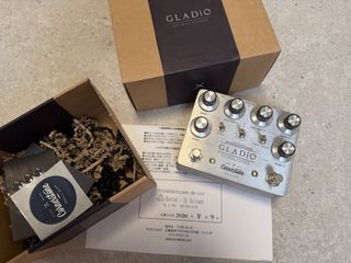 （分類：）位於 。 由 chiselburn 提交（商品編號 1459415610，圖片 1）。簡介： 。