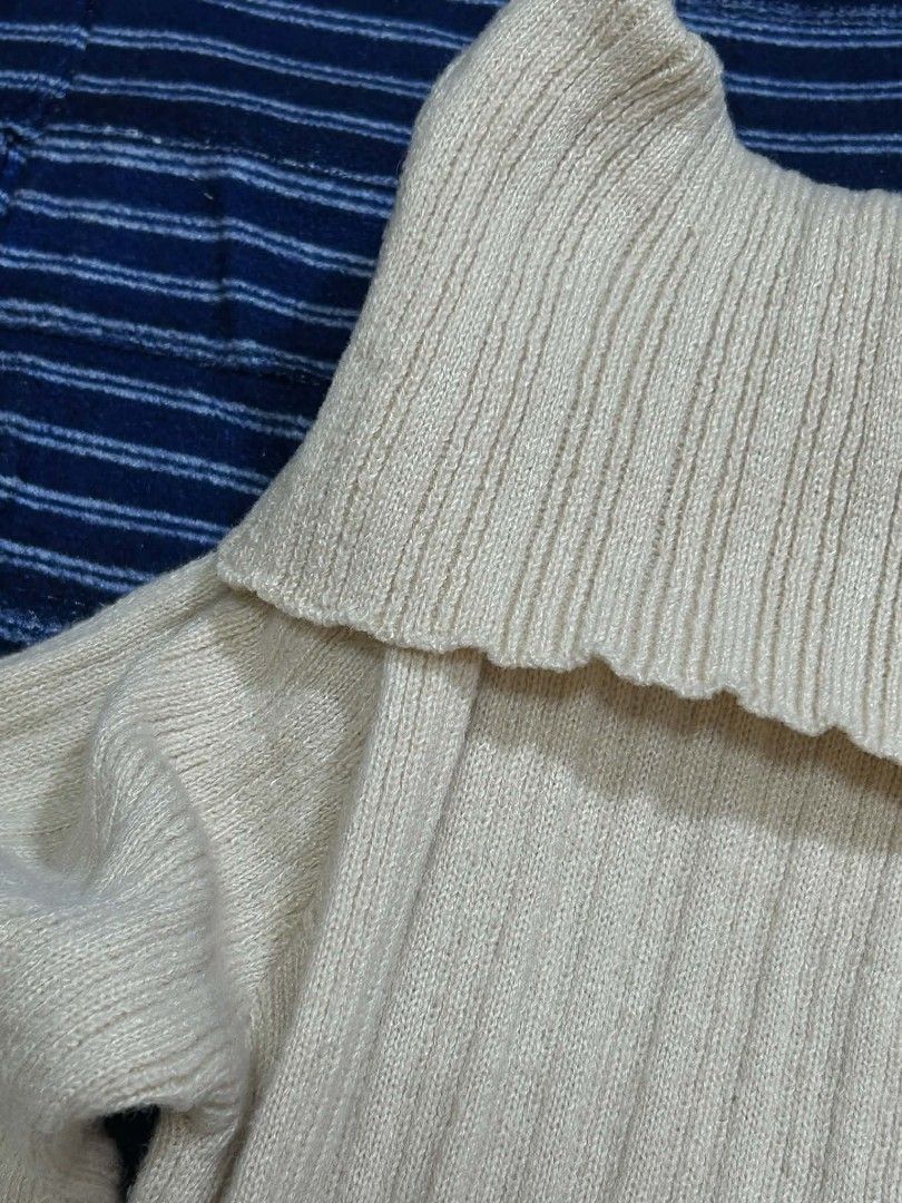 Cream Ribbed Off-Shoulder Button-Up Top (Category: Blouses) located in Manila. Submitted by viyyu (Listing ID 1459315693, Image 2). Description: •COLOR: cream •ONE SIZE – can fit small to medium • used ONCE • thick fabric, stretchable, no missing buttons • RFS: not my style anymore, bought it for my birthday only • payment first! via gcash or gotyme • buyer will shoulder the sf.