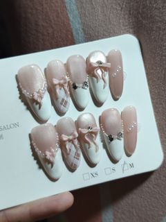 (Category: ) located in . Submitted by takoyakizzz (Listing ID 1459463685, Image 1). Description: .