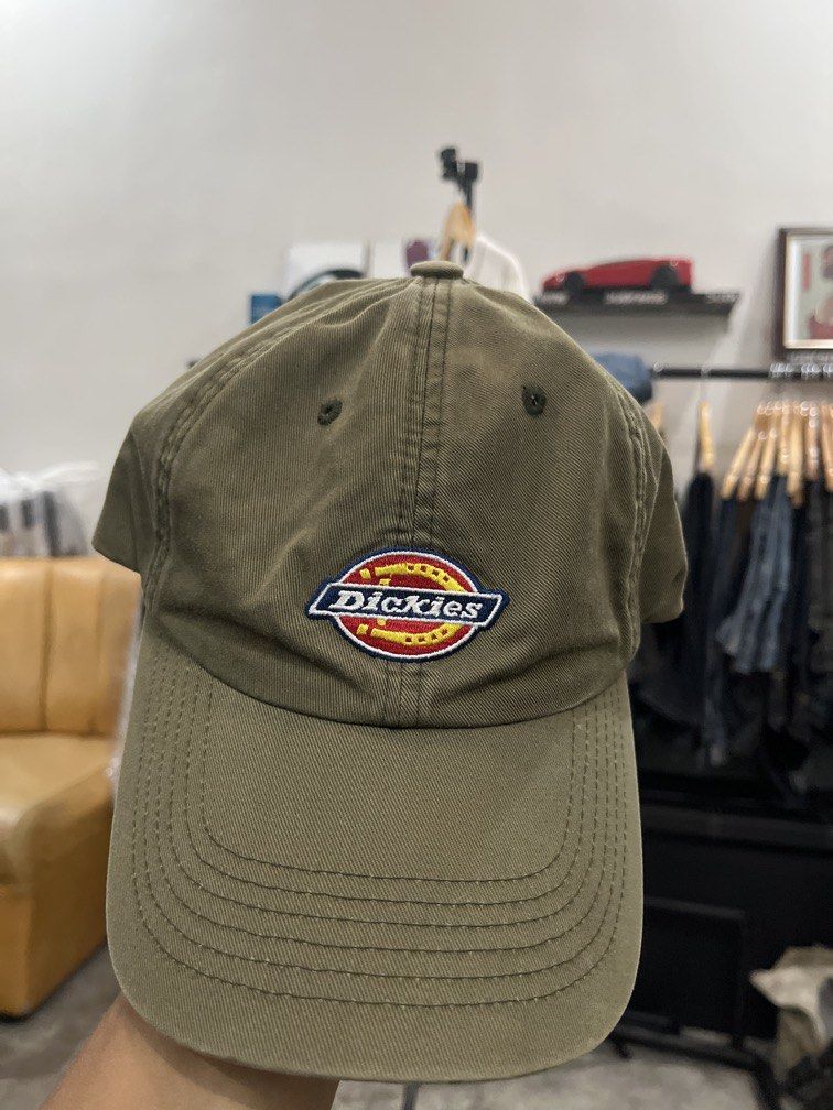 Dad hat dickies (Category: Caps & Hats) located in Mabalacat. Submitted by unknownthrift (Listing ID 1459401673, Image 1). Description: .