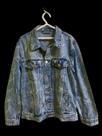 DENIM JACKET - BALMAIN (Category: Coats, Jackets and Outerwear) located in Makati City. Submitted by truebear.e51537 (Listing ID 1459327086, Image 1). Description: Blue Denim Jacket - Balmain (Bought this at Dubai Feb 2026).