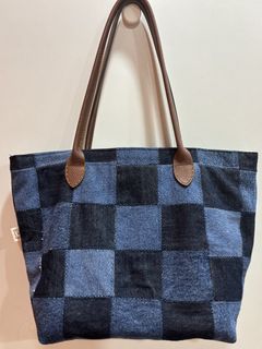 (Category: ) located in . Submitted by lisa.hanani (Listing ID 1459306376, Image 1). Description: .