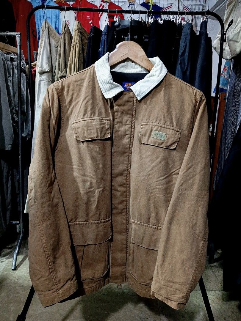 Dickies Brown Workwear Jacket Size L (Category: Coats, Jackets and Outerwear) located in Manila. Submitted by palafoxden53374 (Listing ID 1459291628, Image 2). Description: - Brown Dickies work jacket - Features a stylish corduroy collar - Multiple front pockets for ample storage - Made from durable canvas material - Perfect for everyday wear or demanding work environments - Size: Large - Origin: Made in Bangladesh.