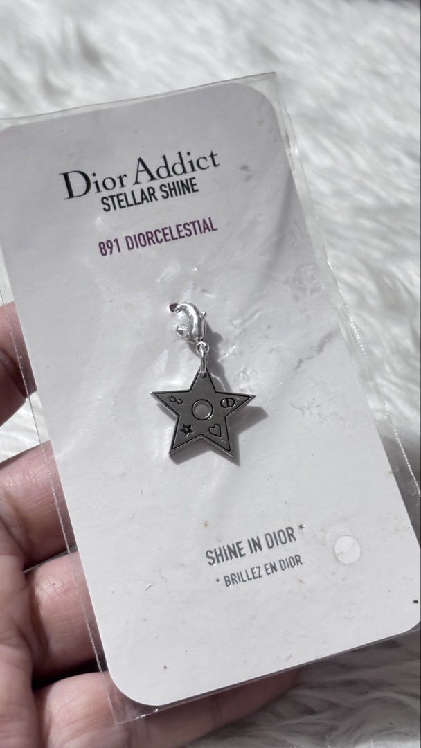 Dior Addict Stellar Shine "Diorcelestial" star charm (Category: Charms) located in Paranaque City. Submitted by dalle_closet (Listing ID 1459358142, Image 2). Description: Brandnew.