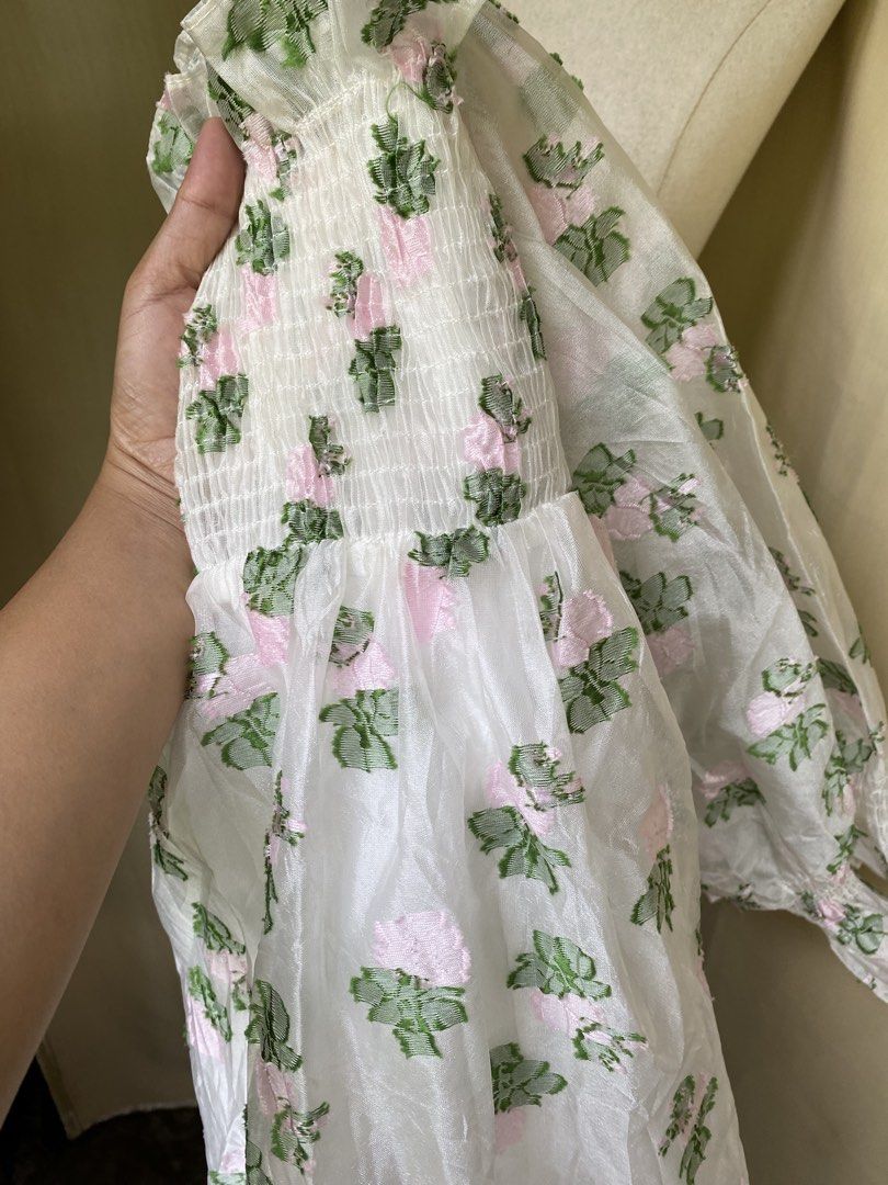 Doll fairy dress (Category: Dresses) located in Malaybalay. Submitted by thriftfindsbyshei (Listing ID 1459333679, Image 3). Description: .