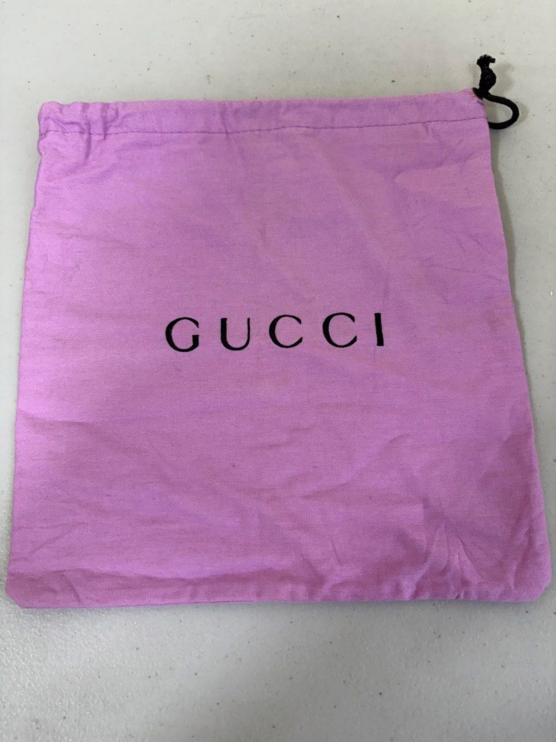 Dustbag guxxing (Category: Luxury Accessories) located in Los Banos. Submitted by ditasbautista2329 (Listing ID 1459484542, Image 1). Description: Dustbag guxxing Excellent condition Super kapal.