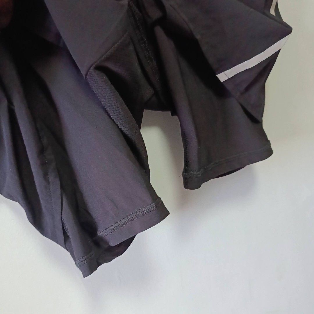 Evadict 3 in 1 trail running shorts s-m (Category: Activewear) located in San Jose del Monte. Submitted by qu4litees (Listing ID 1459366597, Image 3). Description: small - medium 26-30 waist excellent +sf .