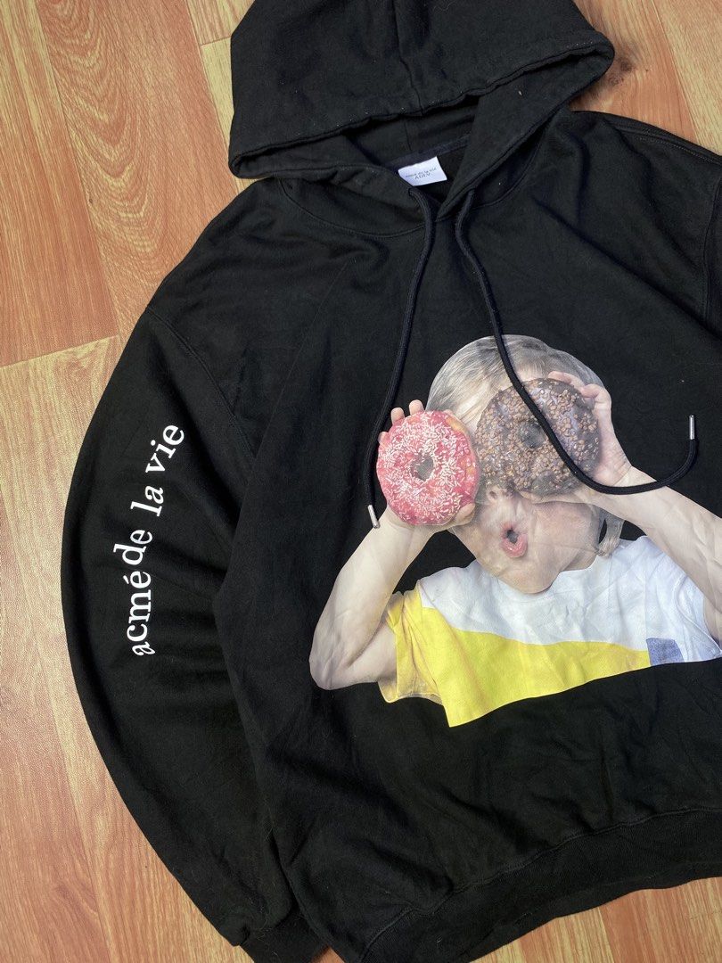 For sale❗️ (Category: Coats, Jackets and Outerwear) located in Davao. Submitted by lucas06082030 (Listing ID 1459451694, Image 2). Description: ADLV HOODIE JACKET SIZE 2 GOOD AS NEW AUTHENTIC 💯 DIMENSION : Width 22 x Length 29 .