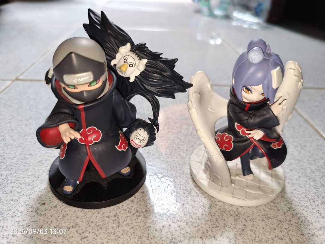 For Sale Akatsuki set Naruto Line (Category: Figurines & Statues) located in Manila. Submitted by spikenone (Listing ID 1459418268, Image 2). Description: - Collectible Naruto Akatsuki figures - Includes kakuzu - Includes Konan with paper wings - Both figures are standing on their bases - Ideal for any Naruto fan's collection.