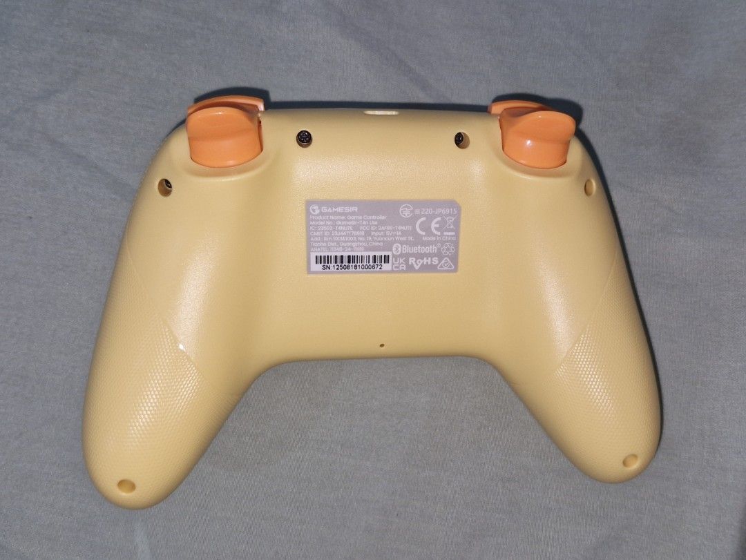 GameSir T4 Nova Lite (Yellow) (Category: Other Accessories) located in Malinao. Submitted by meiimes (Listing ID 1459453796, Image 2). Description: - only used once! - message if you want more deets! - payment method (gcash).