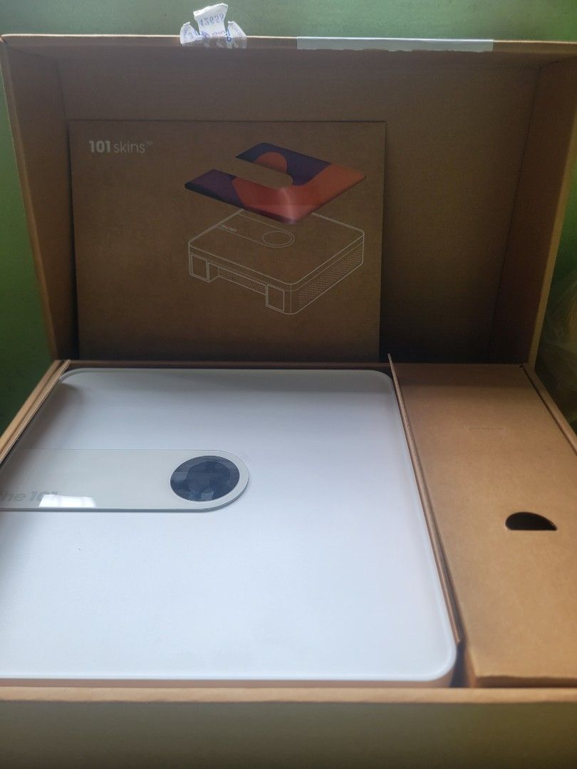 Globe The Rain 101 Openline V2 Firmware (Category: Networking) located in Manila. Submitted by ryancarvaj55971 (Listing ID 1459396215, Image 1). Description: RAIN 101 5G MODEM OPENLINE VERSION 2 FOR SALE! 🔥 ✅ RAIN 101 5G Smart Router ✅ Openline Smart, Globe, Dito ✅ Any SIM / Network ✅ Version 2 ✅ With LCD Display ✅ With Pass Code ✅ 5G NSA support ✅ Signal information displayed on screen ✅ Tested working ✅ Plug-and-play — insert SIM and connect! 