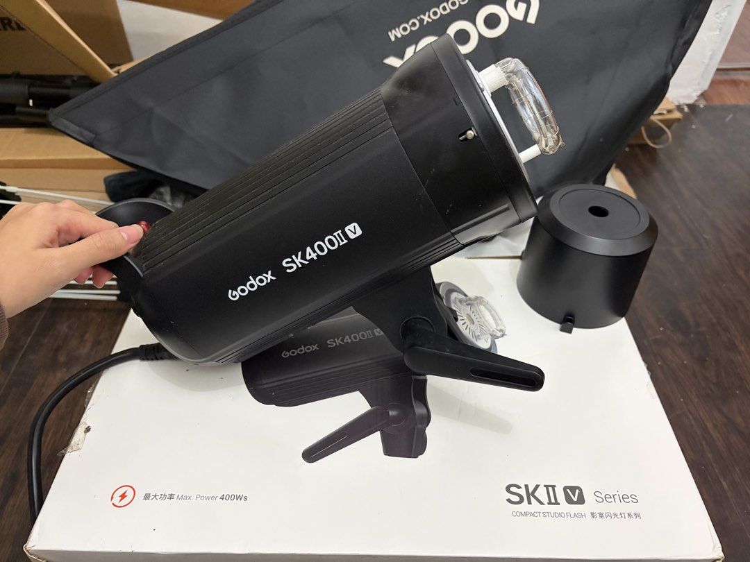 GODOX SK400V (Category: Lighting & Studio Equipment) located in Manila. Submitted by morellaphotography (Listing ID 1459430071, Image 1). Description: Bought this February 2026 Purpose: for upgrade No issues, complete with bulb, cap, power cable. Fires 100%..