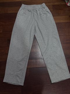 (Category: ) located in . Submitted by peacethrifts (Listing ID 1459376569, Image 1). Description: .