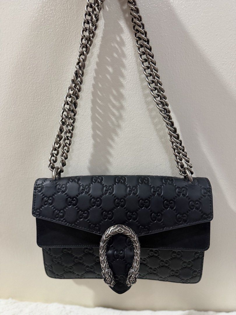 Gucci (Category: Cross-body Bags) located in Caloocan City. Submitted by princessthriftbags (Listing ID 1459298847, Image 3). Description: Preloved thrift two way bag It can be shoulder or sling This is preloved so pls manage your expectation What yoy see is what you get❤️ Location MANILA.