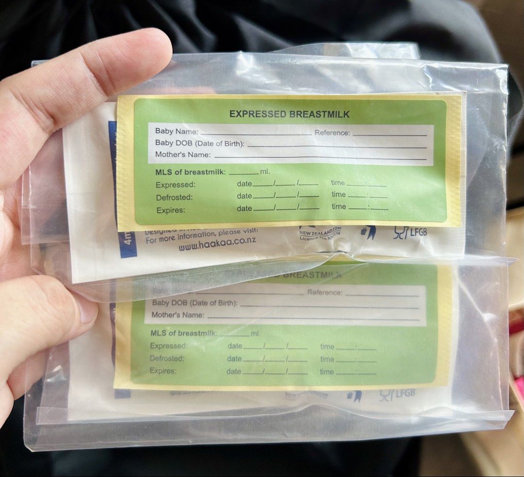 Haakaa Silicone Colostrum Collector (2pcs available) (Category: Breastfeeding & Bottle Feeding) located in Caloocan City. Submitted by thetidytreadph (Listing ID 1459338941, Image 2). Description: 350 each 2pcs available Brandnew No box.