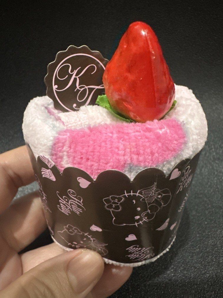 Hello Kitty cake towel (bimpo) (Category: Toys & Collectibles) located in Manila. Submitted by krystalchewey_ (Listing ID 1459409480, Image 2). Description: Bnew Actual Photo Posted 159php Hello kitty.