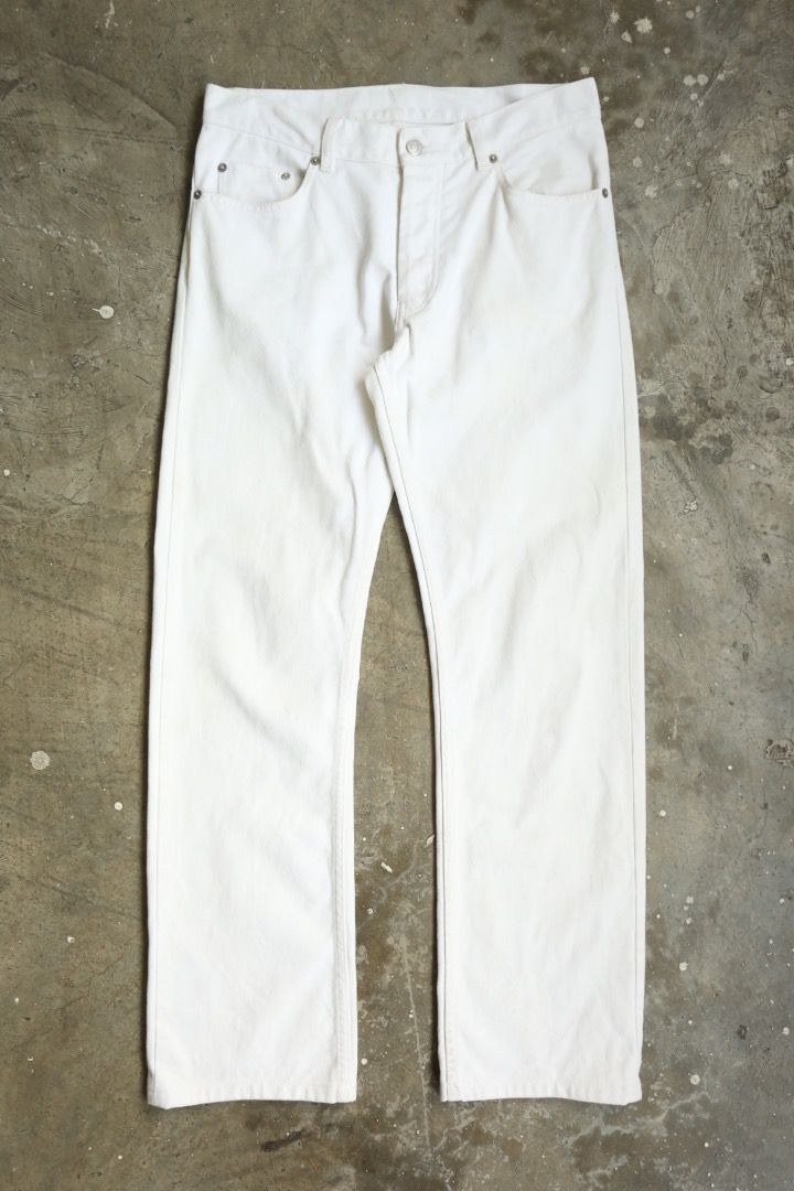 Helmut Lang - Vintage White Bootcut Denim Jean (Category: Jeans) located in Manila. Submitted by graymatter_ (Listing ID 1459416945, Image 1). Description: Helmut Lang - Vintage White Bootcut Denim Jean note: altered length Tagged Size: 30 Condition: 9/10 Material: 100% Cotton Made in: Italy Dimensions Waist: 32 Inseam: 29.5 Crotch: 11 Thigh: 11 Leg Opening: 8 .