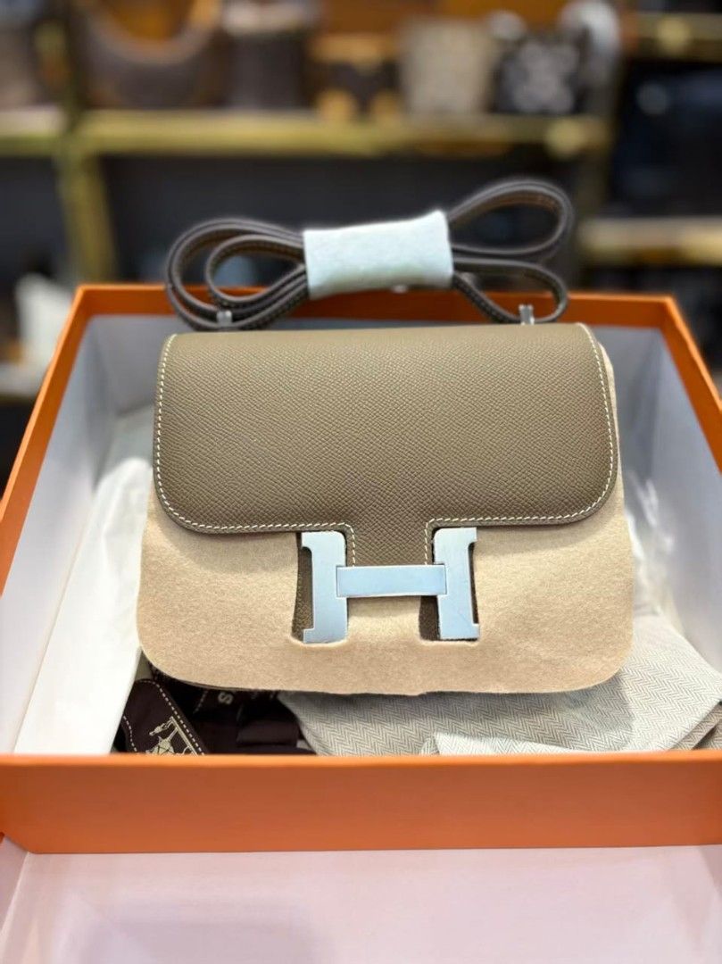 Her-mes Bag Sourcing (Category: Luxury Bags & Wallets) located in Paranaque City. Submitted by gabbvp (Listing ID 1459429795, Image 2). Description: -Her-mes bag sourcing from China -made with quality real leather -made by expert artisans -pre order only -you may send us the model and we will source it for you.