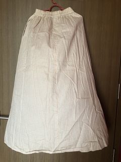 (Category: ) located in . Submitted by heyimclearingmywardrobe (Listing ID 1459366913, Image 1). Description: .