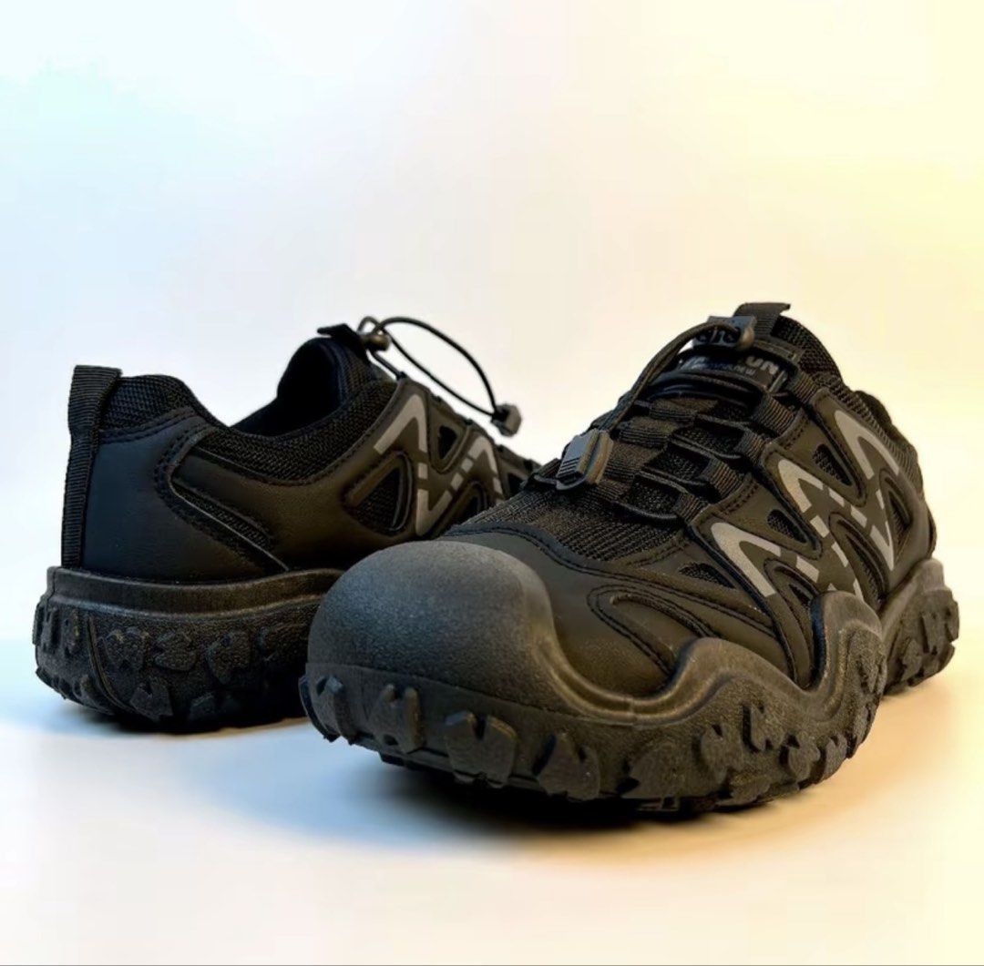 Hiking/Trekking shoes (Category: Sneakers) located in Caloocan City. Submitted by noblestorm_3a455a (Listing ID 1459466164, Image 2). Description: Hiking/Trekking Shoes Us 8 RFS: Extra pair of shoes in case my main pair isn’t delivered on time..