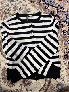(Category: ) located in . Submitted by 02_elle (Listing ID 1459425191, Image 1). Description: .