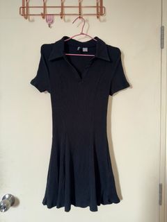 (Category: ) located in . Submitted by fafaneedtoclearwardrobe (Listing ID 1459440004, Image 1). Description: .
