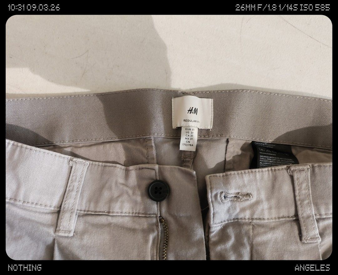H&M stretch jeans (Category: Jeans) located in Angeles City. Submitted by poweredbyrice (Listing ID 1459306585, Image 2). Description: H&M stretch jeans light gray size waist 29-33 length 36 angeles location decluttering.