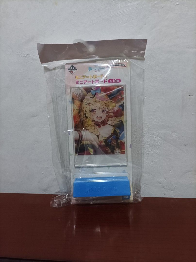 Hololive Visual Board Omaru Polka Big (Category: Art & Prints) located in Bacoor. Submitted by kuroochiii94695 (Listing ID 1459297322, Image 1). Description: - Hololive Vol. 3 Mini Art Board - Features a character from the Hololive series - Comes with a blue stand that says 'hololive' - Part of a set of 10 different designs - Ideal collectible for Hololive fans.