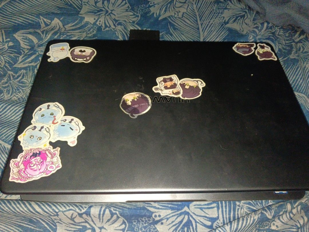 Huawei Matebook Model MRC-WX0 (Category: Laptops & Notebooks) located in Manila. Submitted by vastwind.fe46ba (Listing ID 1459322161, Image 1). Description: Orig price 30,000 1 TB storage Intel Core i7 8 GB RAM NVIDIA GeForce MX150 (2GB) Good for light-med gaming Good for school works All keys functioning and seeable Issues: 2 lines on the screen, barely noticeable (see pictures for reference) Loose left shift key, still functioning can be fixed 
