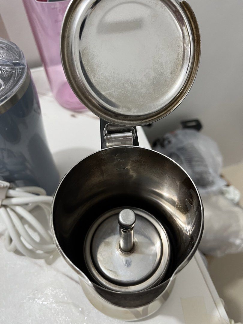 IKEA RADIG Espresso Maker (Category: Coffee Machines & Makers) located in Bacacay. Submitted by aiksgoods (Listing ID 1459349135, Image 2). Description: .