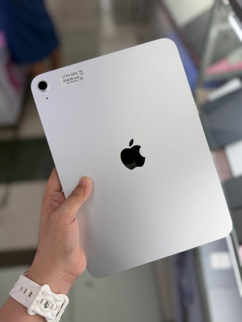 Ipad 11th Gen 128GB 98BH Wifi only no issues (Category: iPad) located in San Juan City. Submitted by najihahtelecomshop2018 (Listing ID 1459292292, Image 1). Description: Legit Store | Original unit FOR SALE | TRADE / SWAP ▫️INSTALLMENT thru: 🔸Credit Card (straight / installment) 🔸Ggives / Gcredit + 6% interest 🔸Spay Later + 6% interest (RFS: Buy and Sell any kinds of Gadgets) Description: Ipad A16 128GB Wifi only No hidden Issues No history o