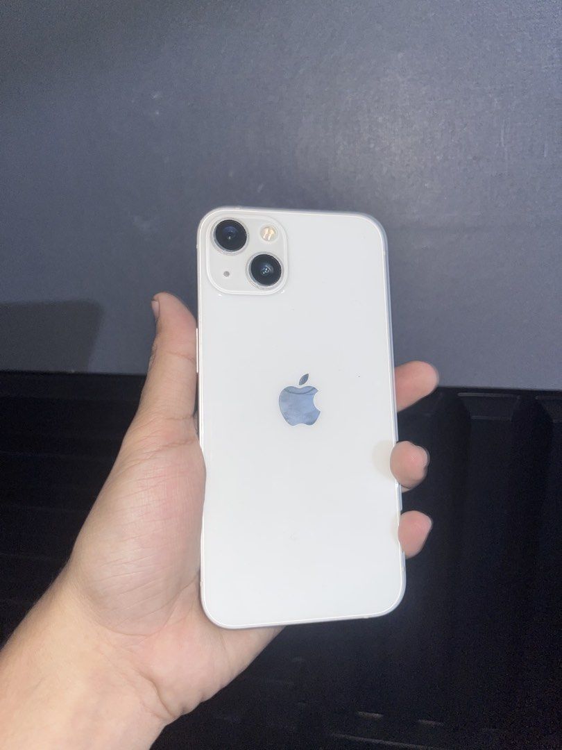 iPhone 13 — Starlight (Category: iPhone 13 Series) located in Manila. Submitted by krungghaana156 (Listing ID 1459344503, Image 1). Description: iPhone 13 128 gb - Starlight Open for swap !! Phone Condition: • No issues • White color • ZP/A variant – Local purchase • Factory Unlocked — Any SIM • 86% Battery Health — Original Battery • Never repaired or opened • iCloud fully functional • Face ID & True Tone working perfectly • Smooth and reliable 
