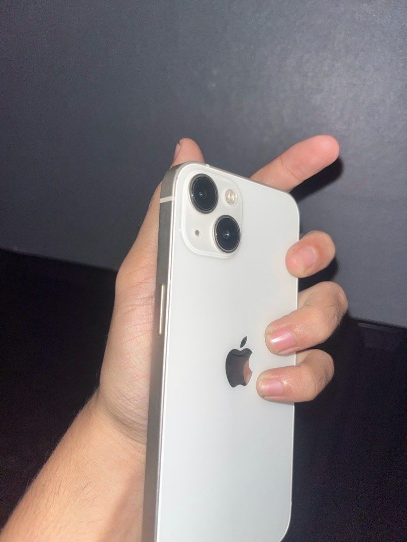 iPhone 13 — Starlight (Category: iPhone 13 Series) located in Manila. Submitted by krungghaana156 (Listing ID 1459344503, Image 2). Description: iPhone 13 128 gb - Starlight Open for swap !! Phone Condition: • No issues • White color • ZP/A variant – Local purchase • Factory Unlocked — Any SIM • 86% Battery Health — Original Battery • Never repaired or opened • iCloud fully functional • Face ID & True Tone working perfectly • Smooth and reliable 