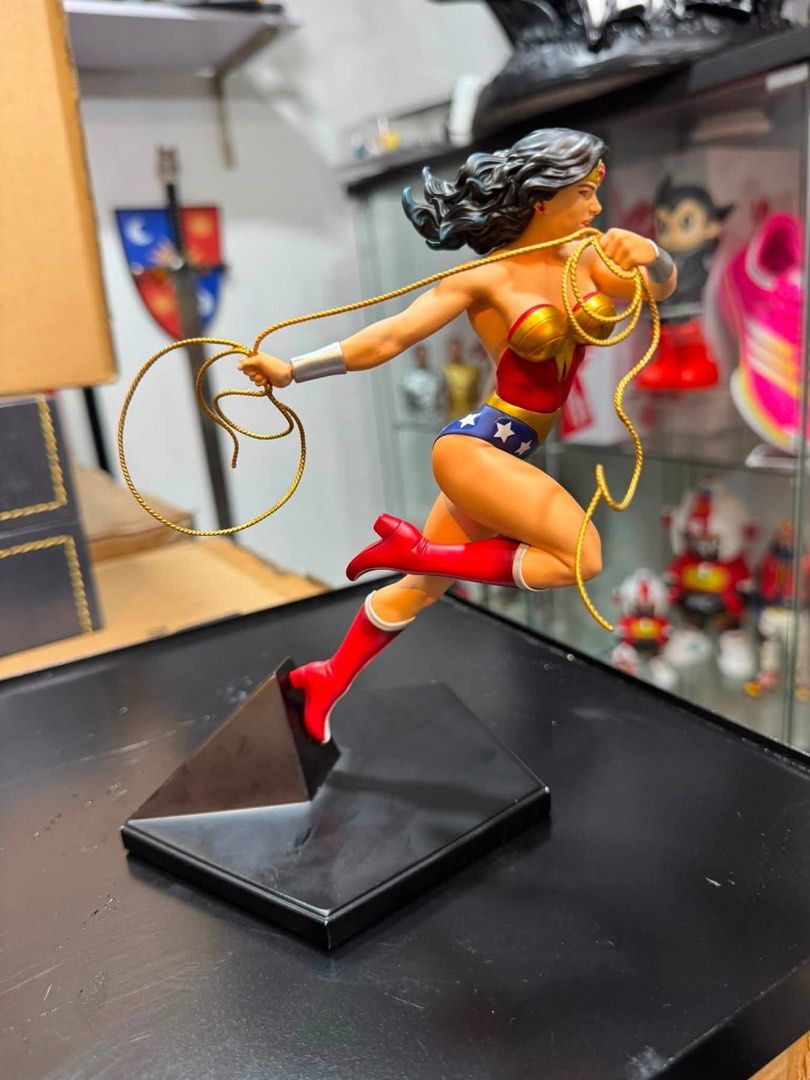 Iron Studios Wonderwoman (Category: Figurines & Statues) located in Paranaque City. Submitted by icko007 (Listing ID 1459444295, Image 2). Description: Iron Studios Wonderwoman Price 4999 Only Last Price Automatic ignore sa tawad Dibs now pay now / No Rush Shipping ‼️ Location Paranaque Payment Gcash/Bpi Shipping Lalamove/Lbc Buyers Risk / Fee ‼️Seller is not responsible for: lost, stolen, or damaged packages..