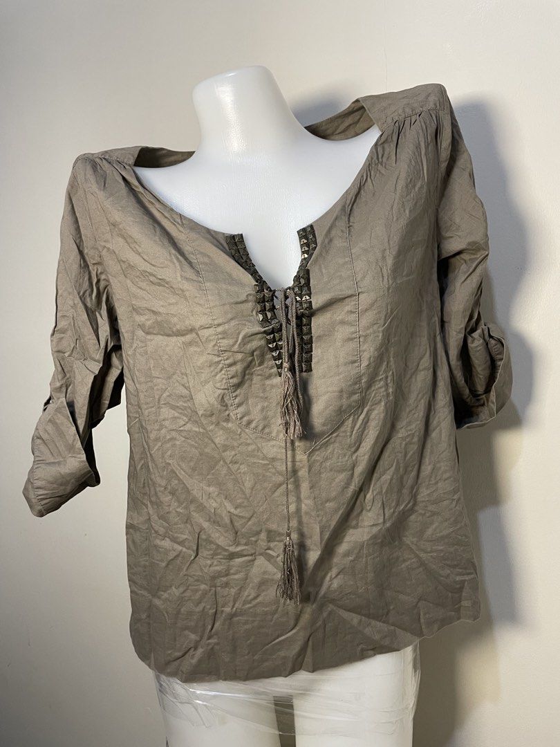 J Crew blouse (Category: Blouses) located in Santa Rosa. Submitted by thevintagesource.ph (Listing ID 1459317480, Image 1). Description: .